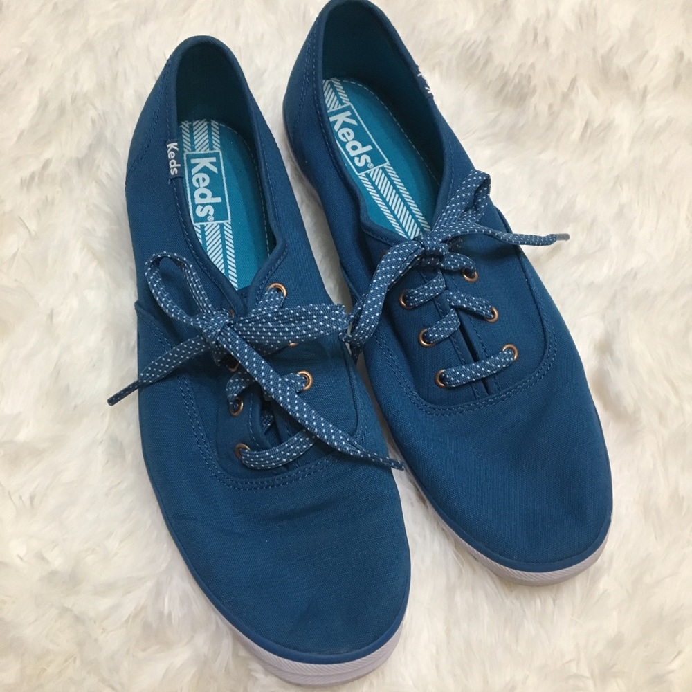 Turquoise Size 10 Keds